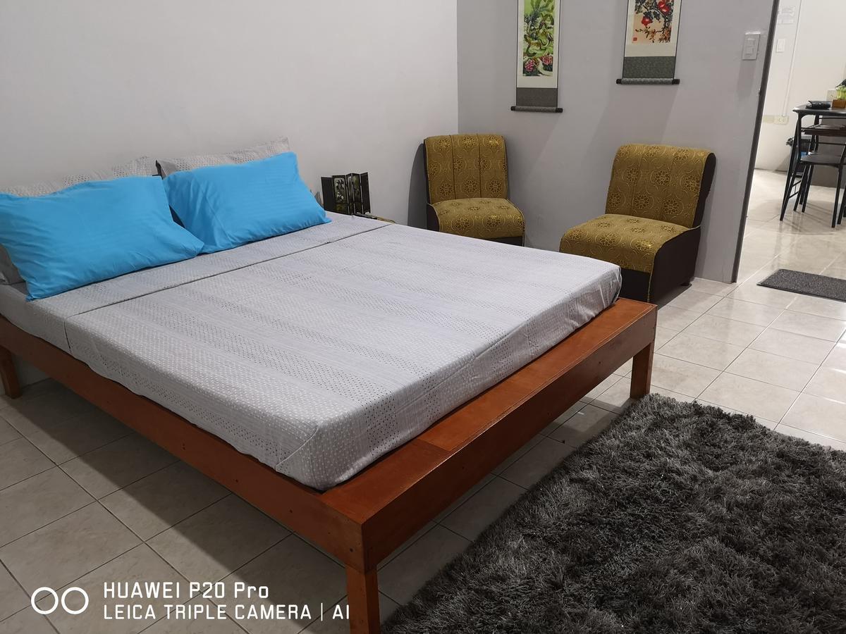 Appartement Moonstone: Comfy 1Br Unit à Olongapo Extérieur photo